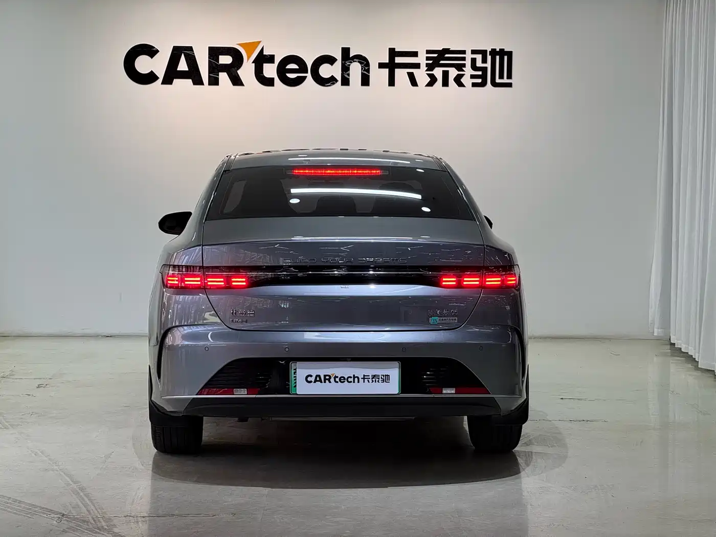 BYD Destroyer 05 2023 Champion Edition DM-i 55KM Luxury фото 6