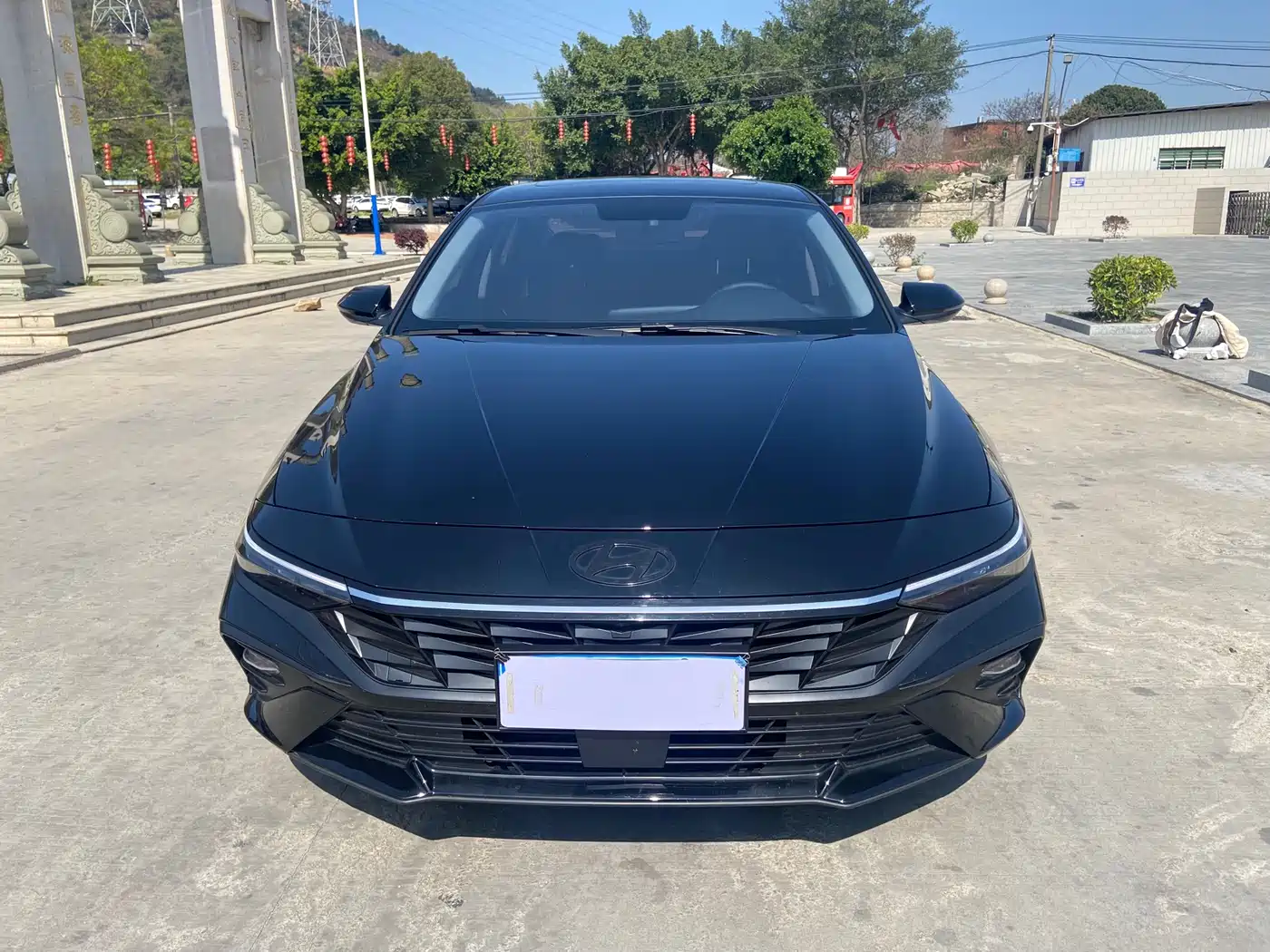 Hyundai Elantra 2023 1.5L CVT GLX Elite Edition фото 2