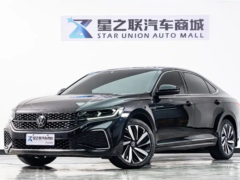 Volkswagen Passat 2022 330TSI Starlight Elite Edition