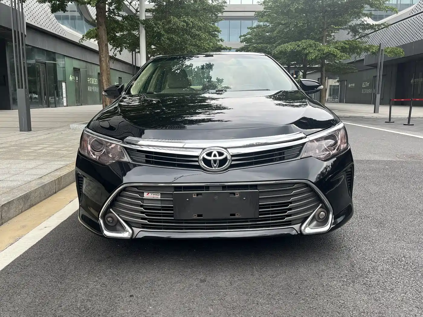 Toyota Camry 2015 2.0G Leading Edition фото 2