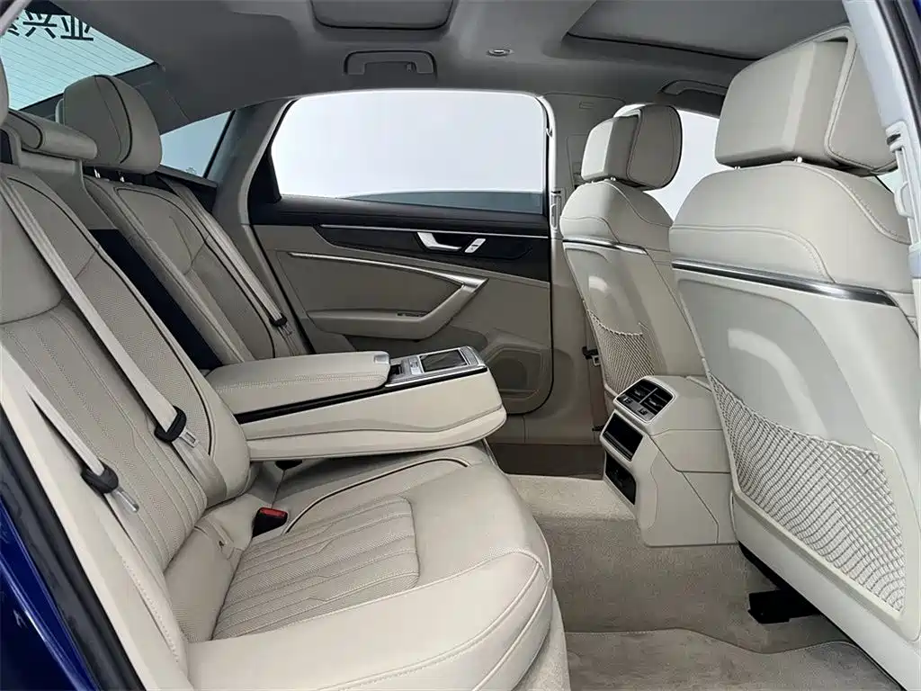 Audi A6L 2019 55 TFSI quattro Premium Elegance фото 7