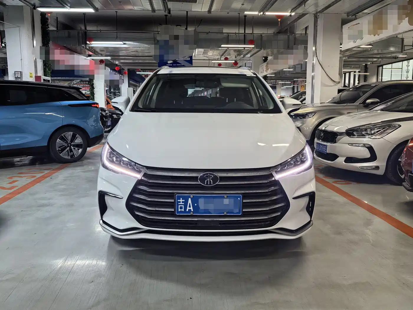 BYD Song MAX 2021 Upgrade 1.5T Automatic Luxury Edition 6-Seater фото 2