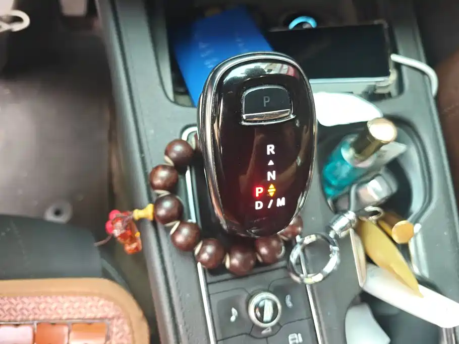 Photo 16 - Cadillac XT4