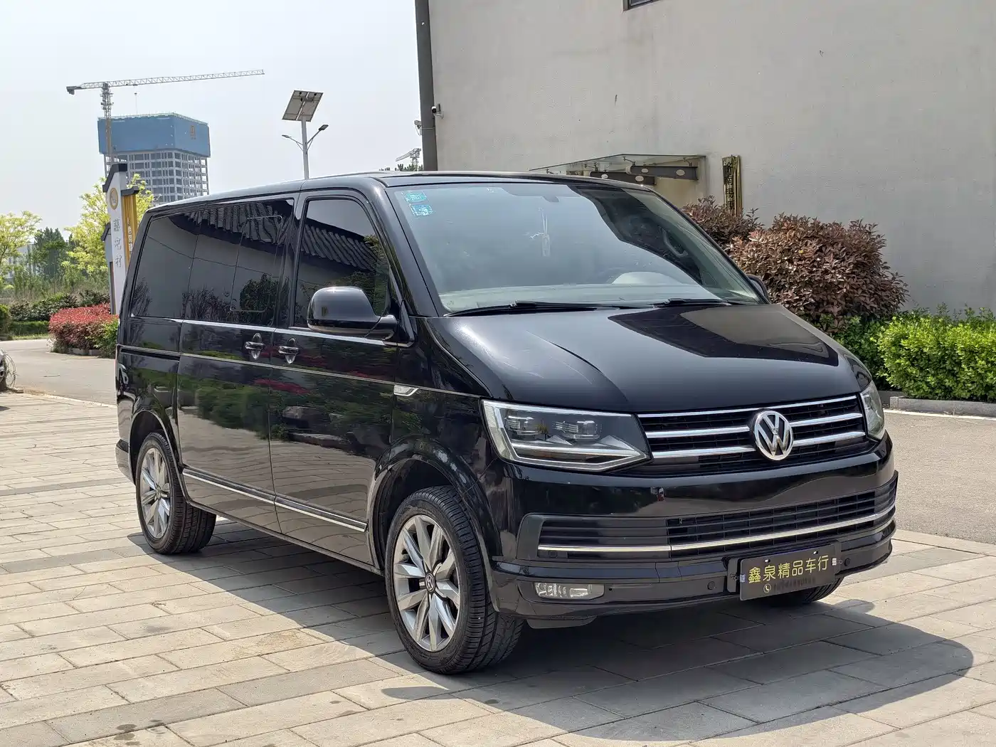 Volkswagen Multivan 2018 2017 2.0TSI 2WD Luxury 7-Seater