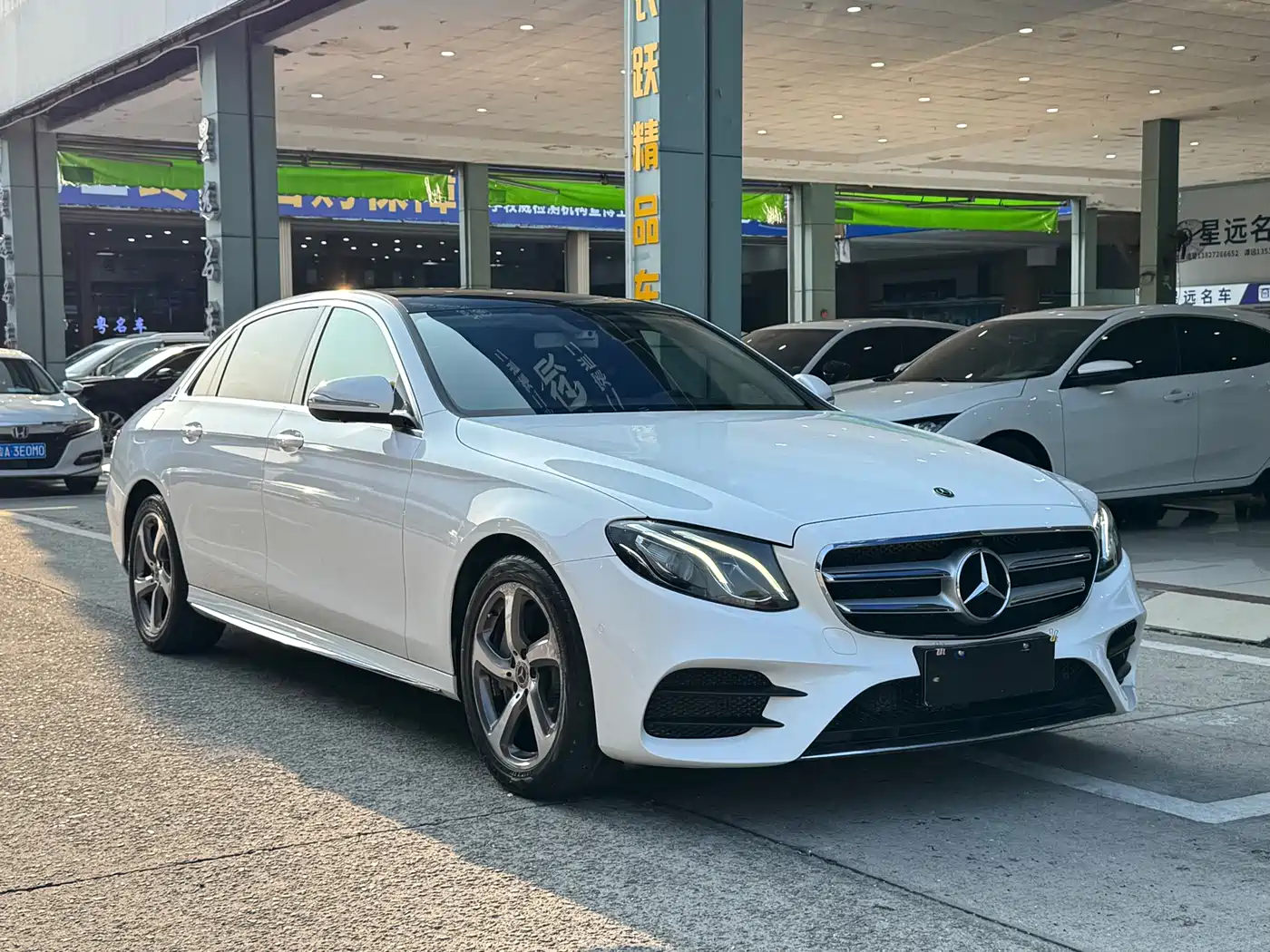 Mercedes-Benz E-Class 2018 Facelift E 300 L Sport Luxury фото 3