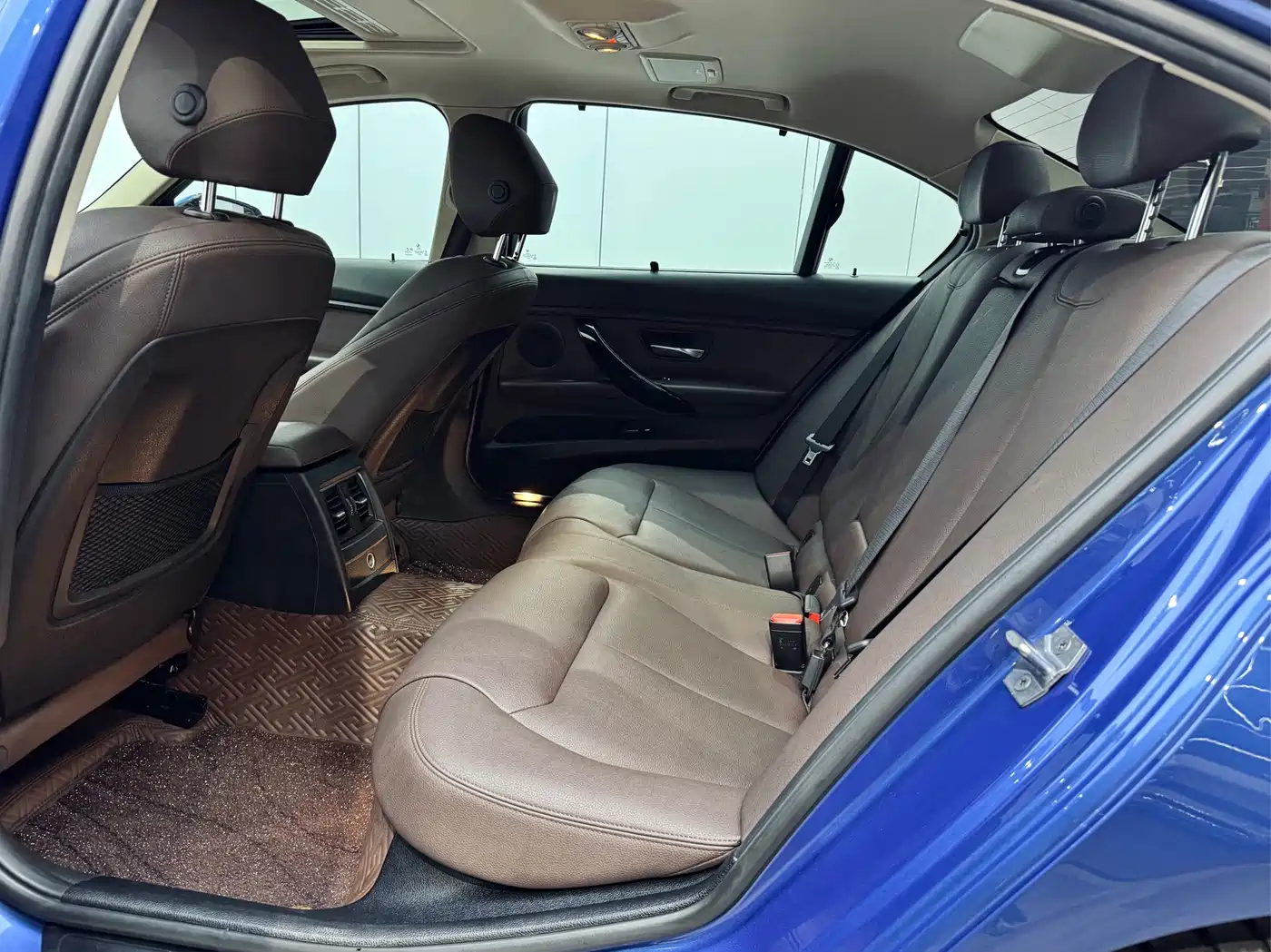 BMW 3 Series 2019 320Li M Sport Package фото 9