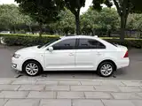 Photo 6 - Škoda Rapid