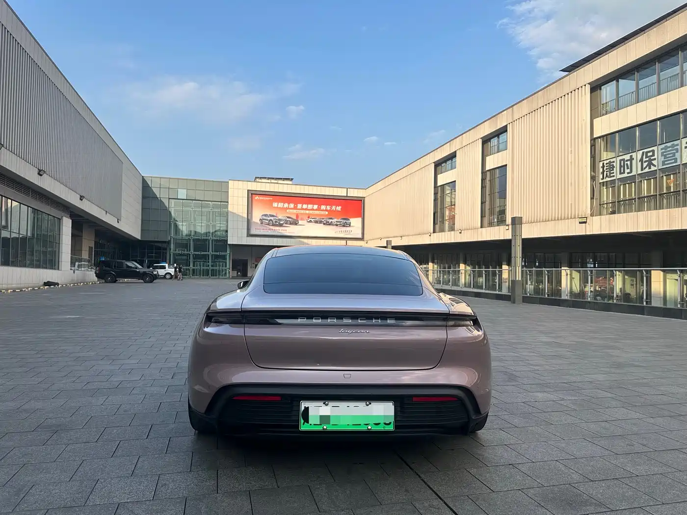 Porsche Taycan 2020 Taycan фото 5
