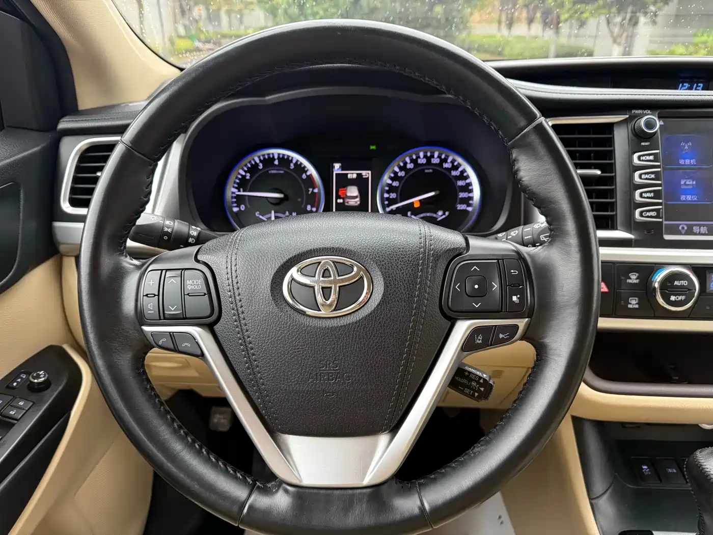 Toyota Highlander 2018 2.0T 4WD Luxury 7-seater China VI фото 11