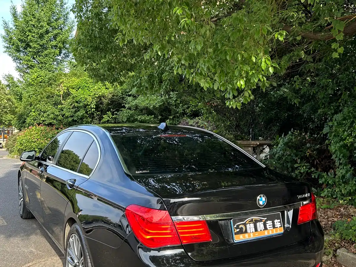BMW 7 Series 2011 2010 760Li