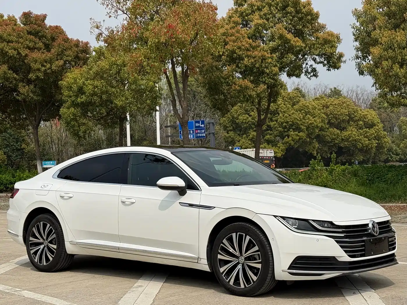 Volkswagen FAW-Volkswagen CC 2020 330TSI Glamour Version China VI фото 3