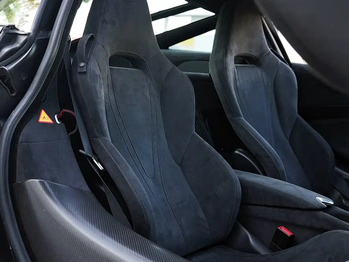 McLaren 720S 2019 4.0T Coupe фото 18