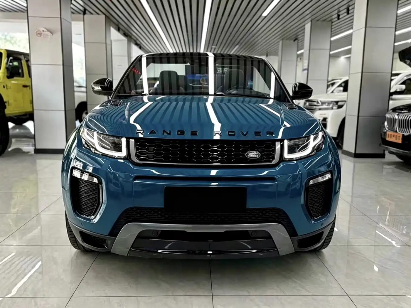 Land Rover Range Rover Evoque (Import) 2019 2018 240PS HSE DYNAMIC Convertible
