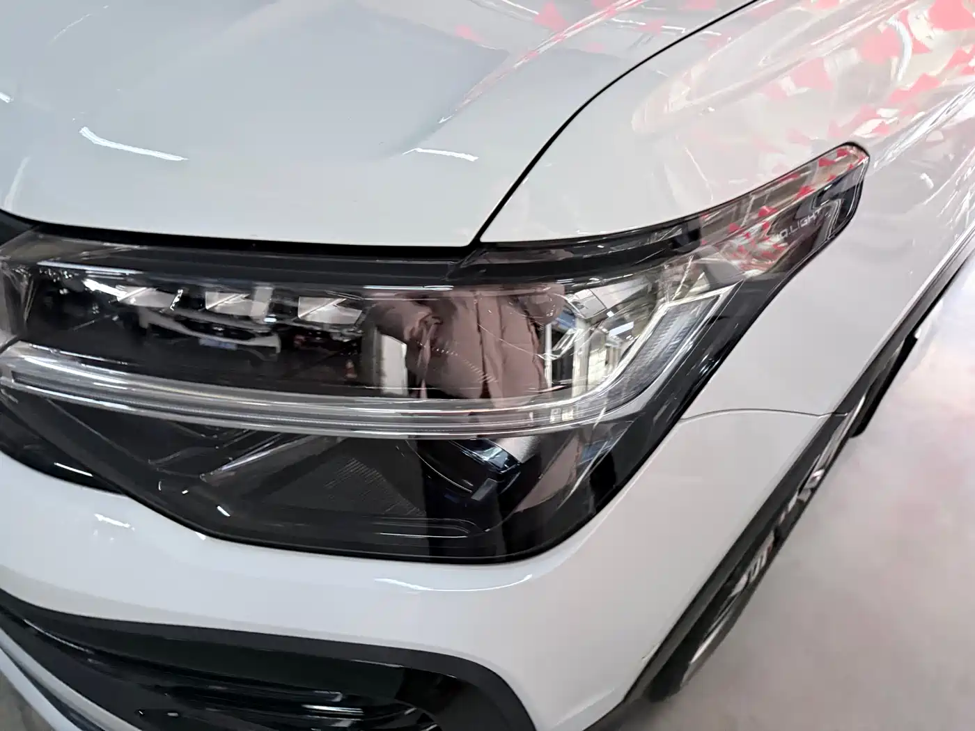 Volkswagen Tharu 2024 300TSI 2WD Moon Premium Edition фото 4
