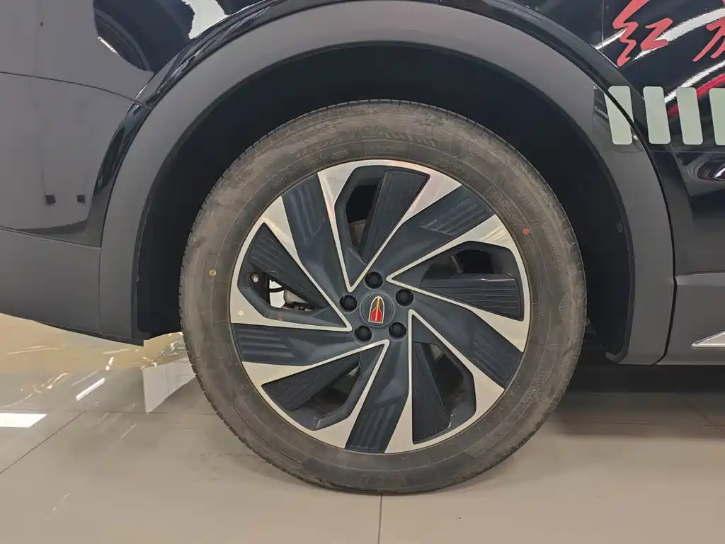 Hongqi HS7 PHEV 2024 2024 2.0T PHEV 4WD Flagship Edition 6-seater