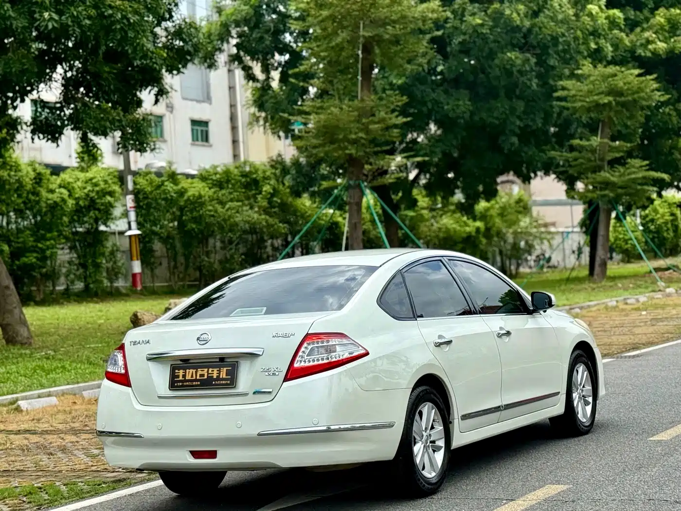 Фото 7 - Nissan Teana