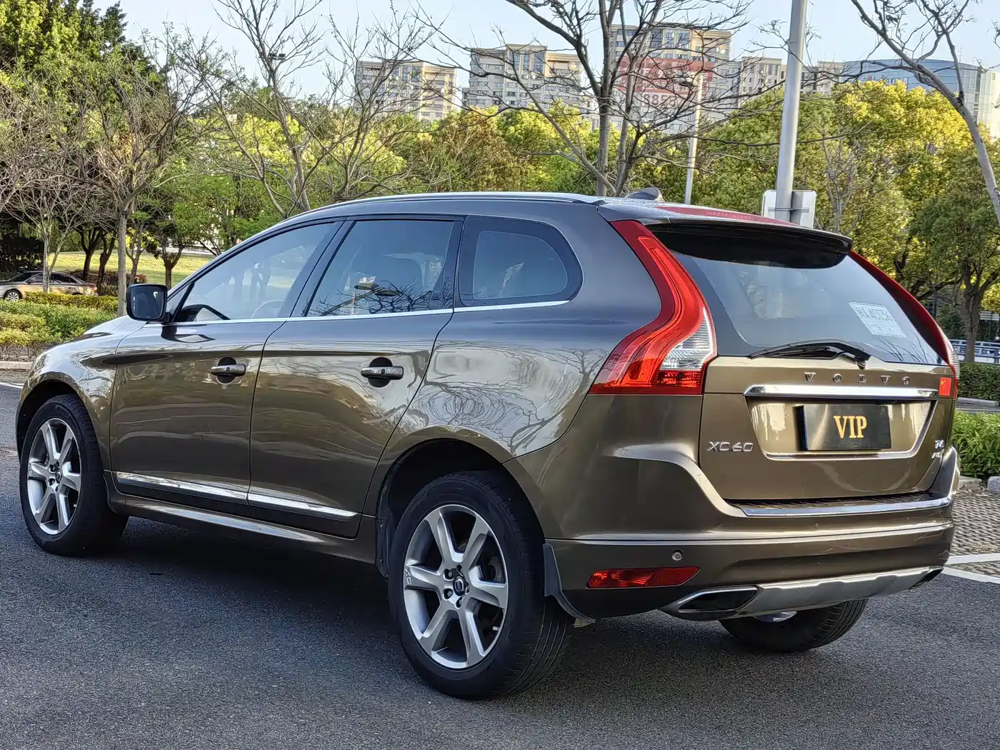 Volvo XC60 (Import) 2014 2015 T6 Momentum