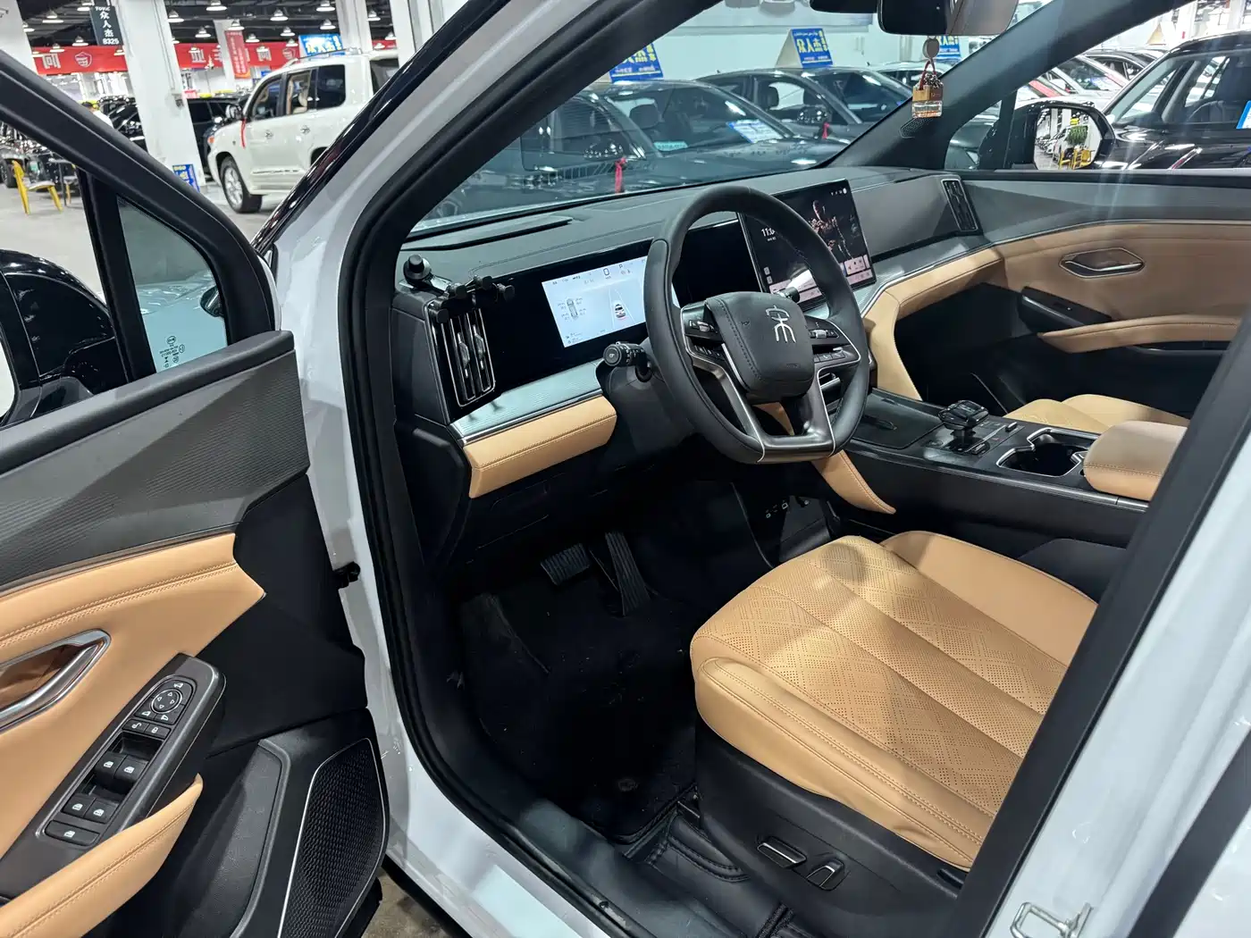 BYD Song L DM-i 2025 2024 112km Leading Edition