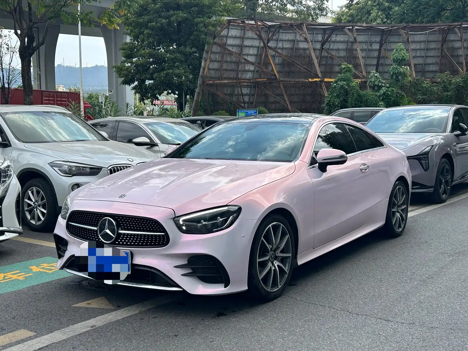 Фото 1 - Mercedes-Benz E-Class (Import)