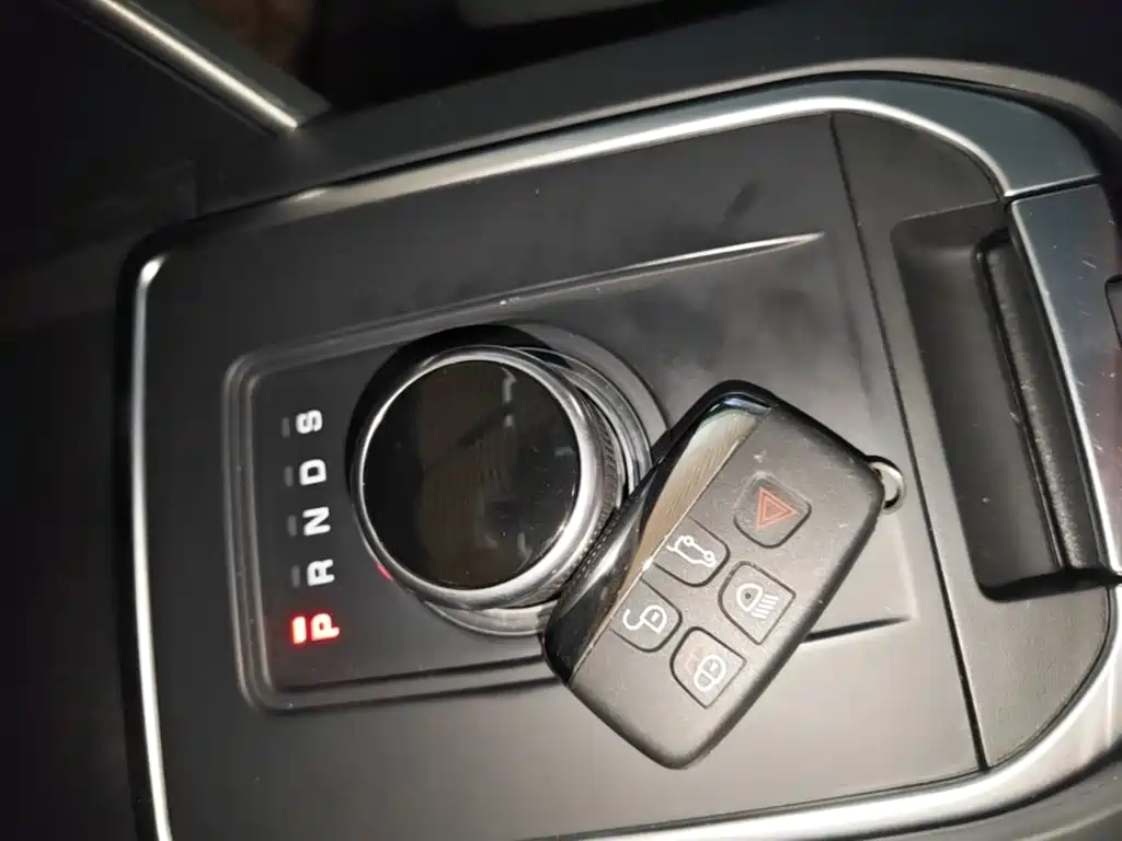 Photo 9 - Land Rover Discovery Sport