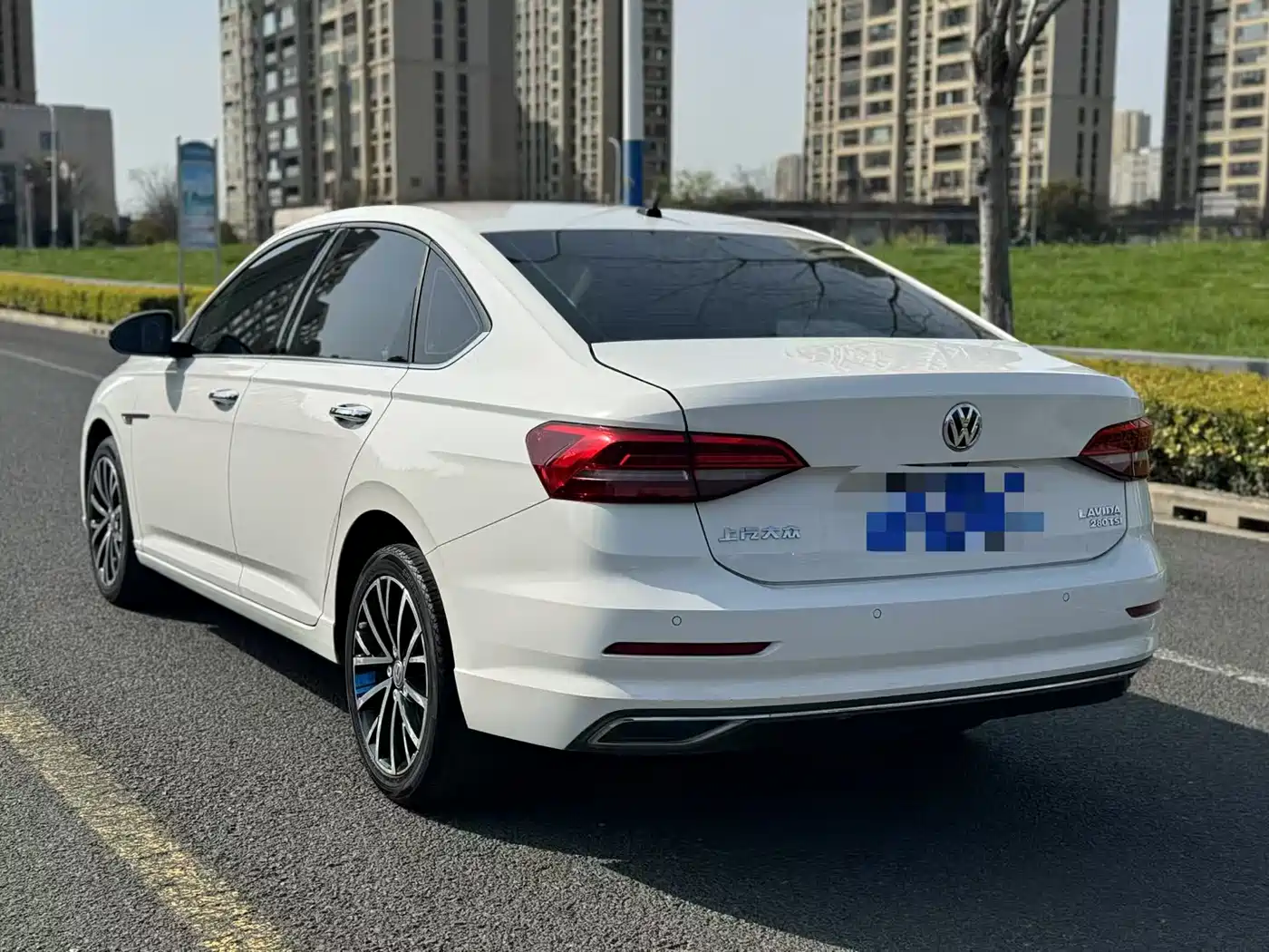 Volkswagen Lavida 2019 280TSI DSG Luxury Edition China VI фото 8