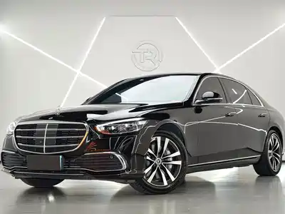Mercedes-Benz S