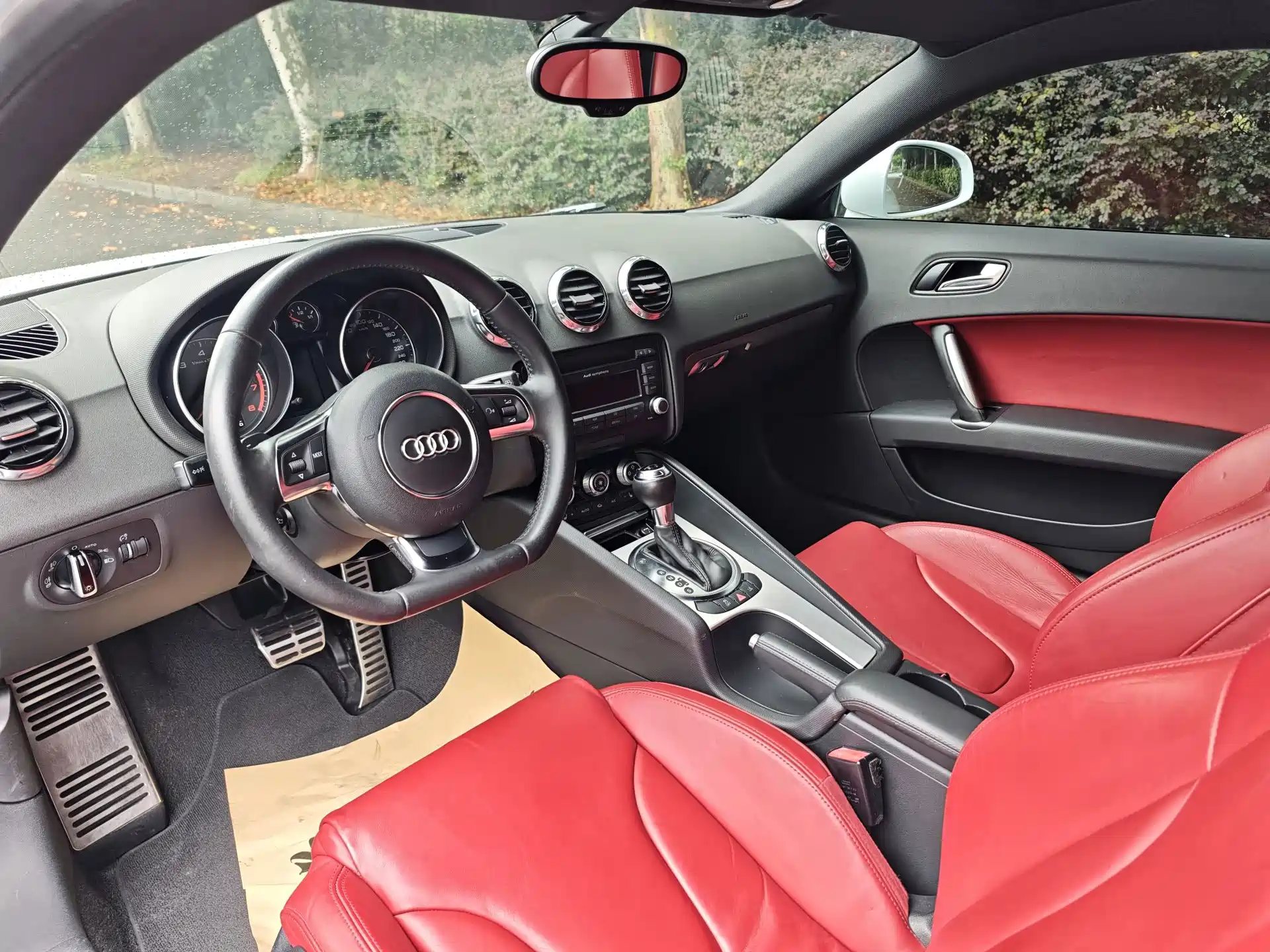 Фото 15 - Audi TT