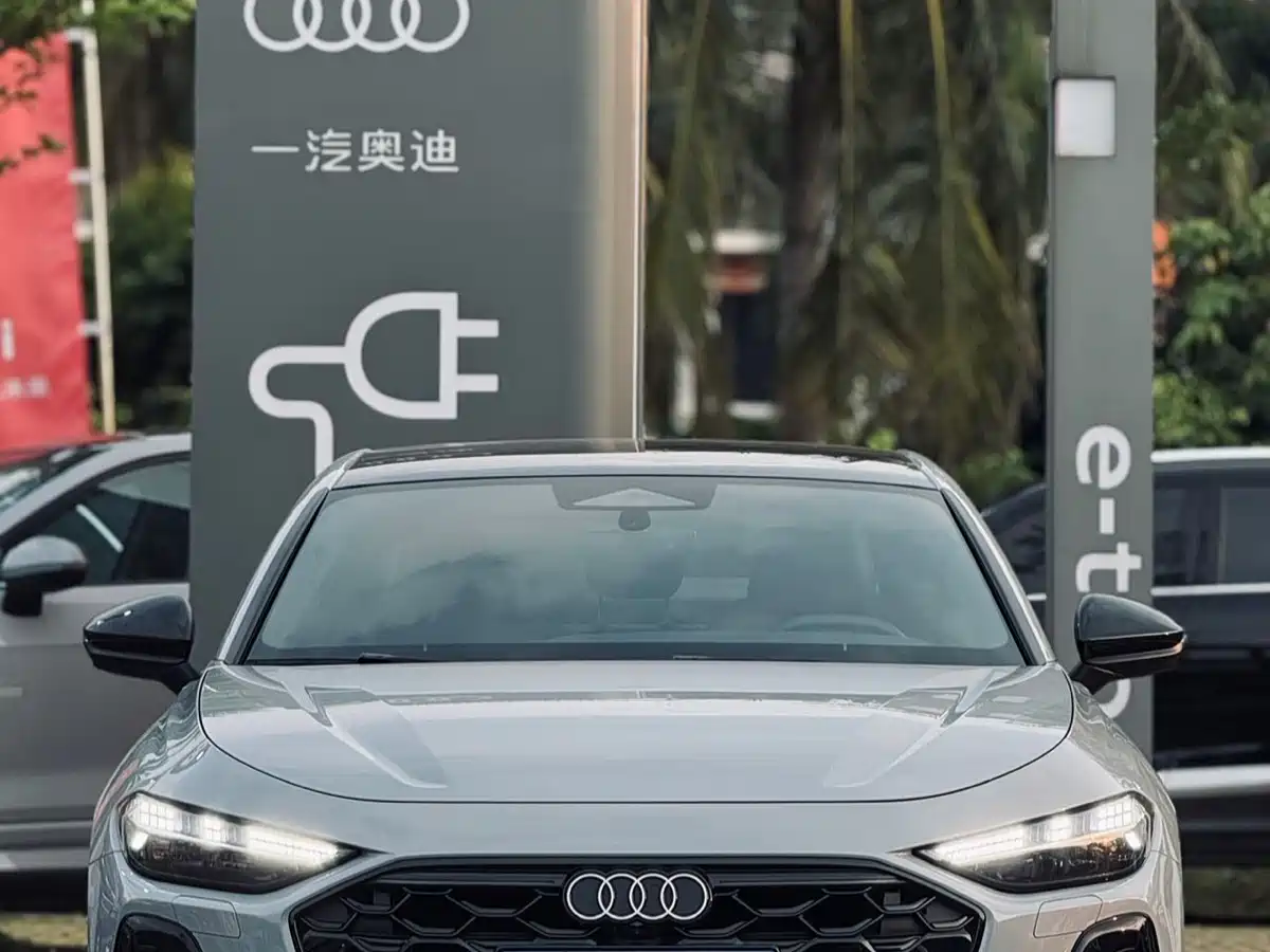 Audi A5L 2025 2.0T Sport Edition quattro фото 3