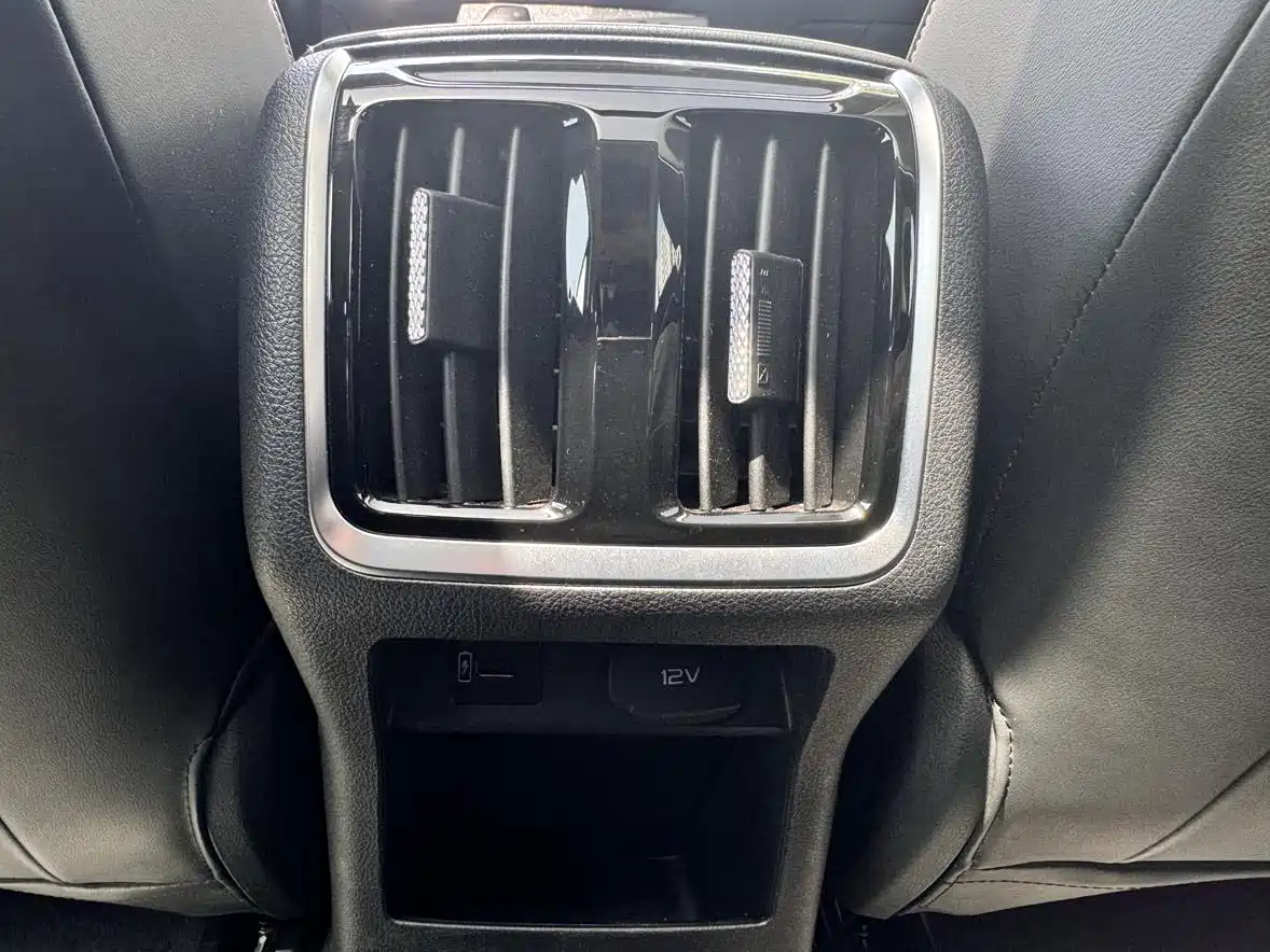 Besturn B70 2021 2021 1.5T Automatic Joy Edition