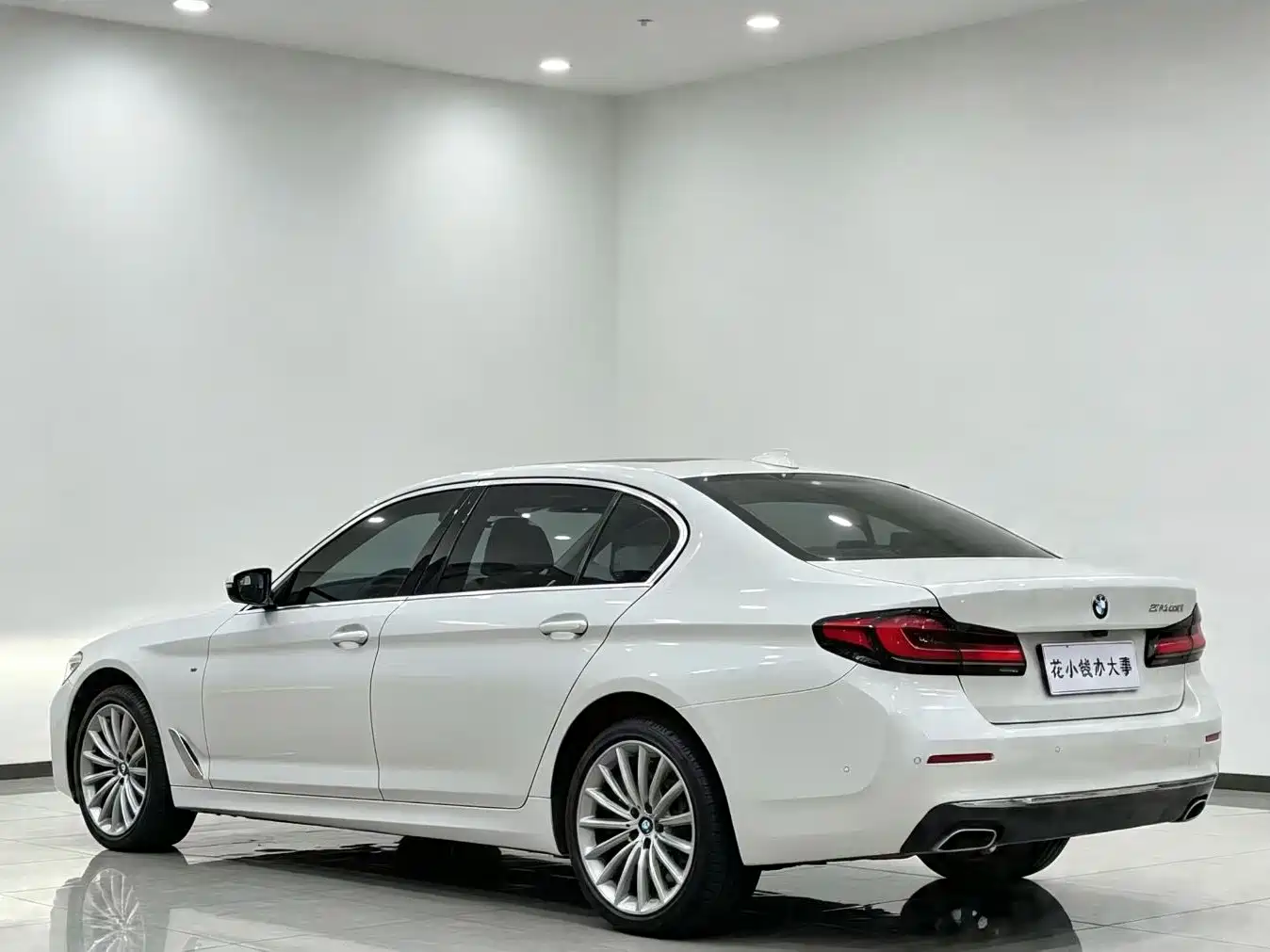 Фото 4 - BMW 5 Series
