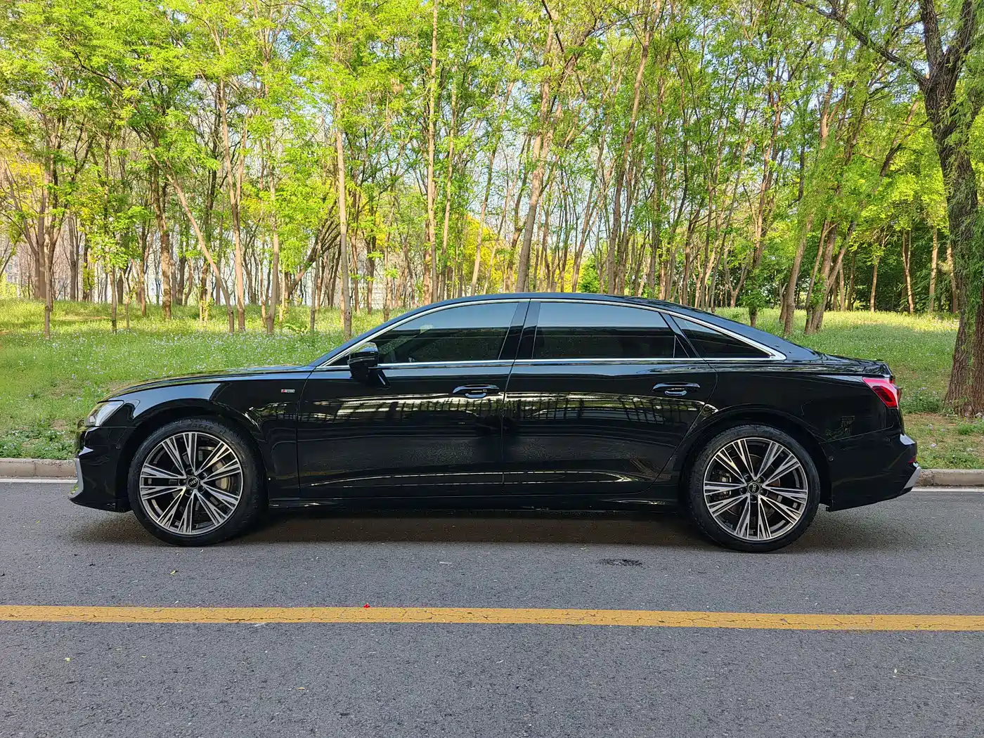 Audi A6L 2024 45 TFSI quattro Premium Dynamic фото 12