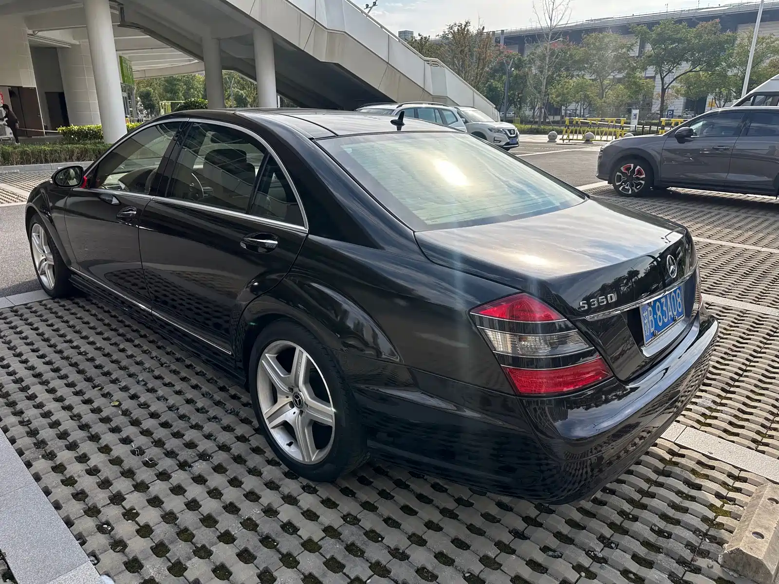 Фото 5 - Mercedes-Benz S-Class