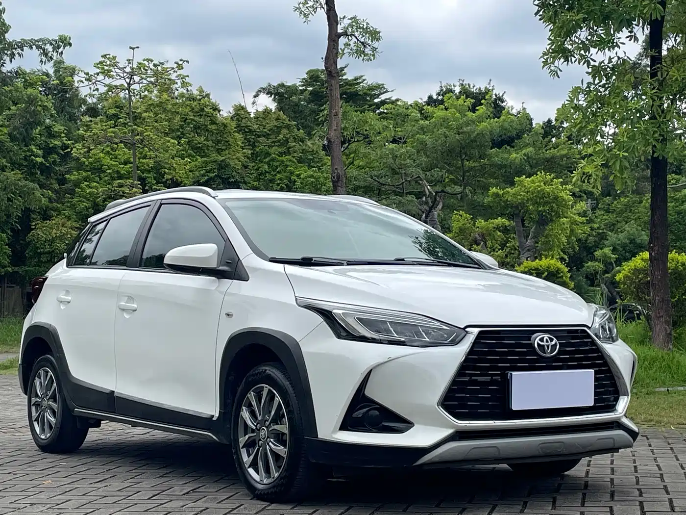Photo 3 - Toyota YARiS L Zhi Xuan