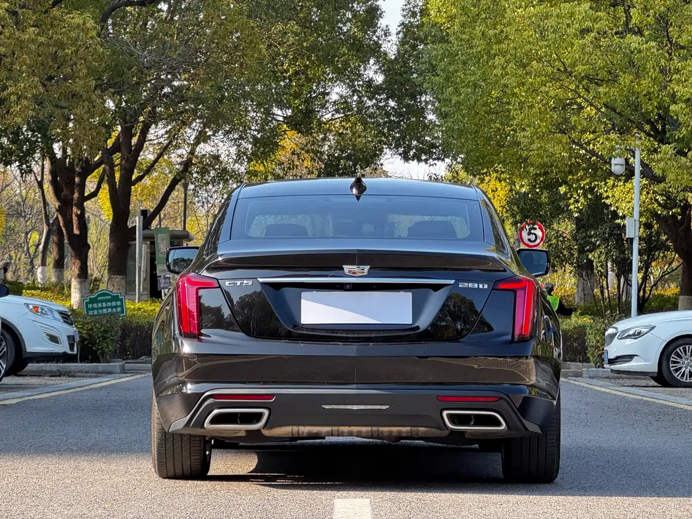 CADILLAC CT5
