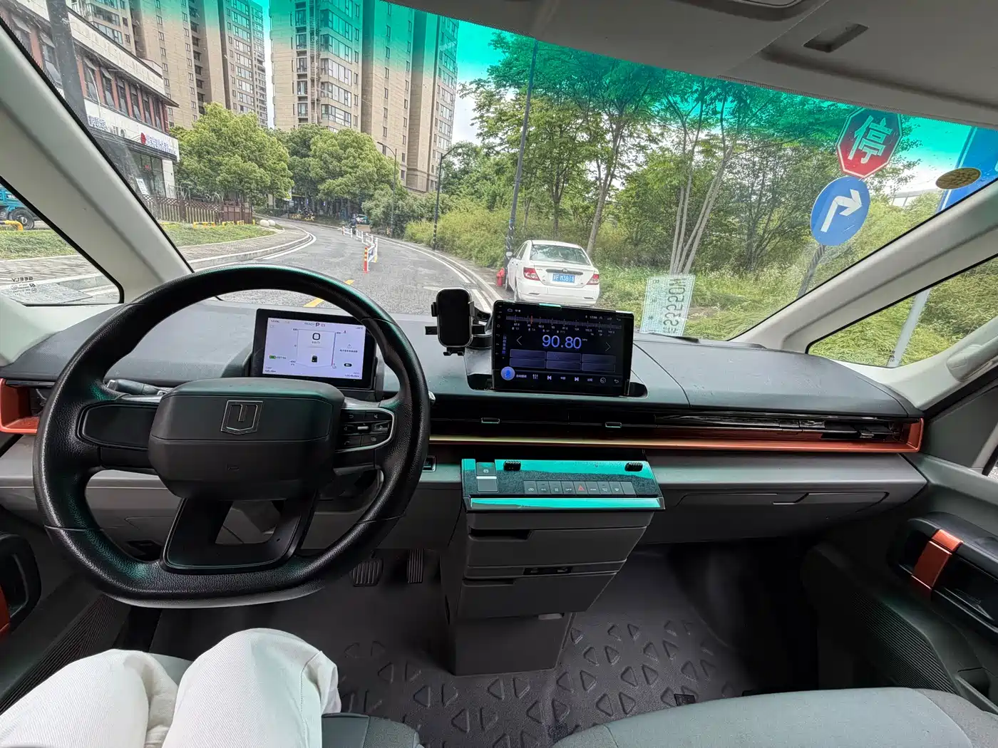 Yuan Cheng Farizon Super VAN 2025 Chuangfu Edition Medium Wheelbase High Roof 51kWh фото 11