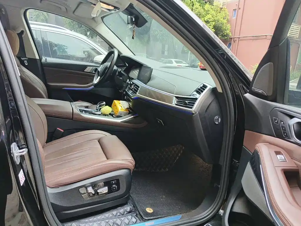 BMW X7, миниатюра 13