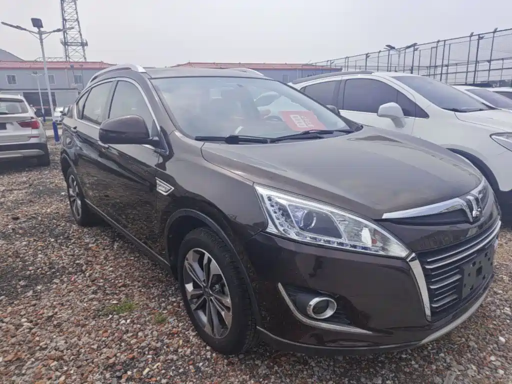 Luxgen U6 SUV 2015 2015 1.8T Fashion Upgrade