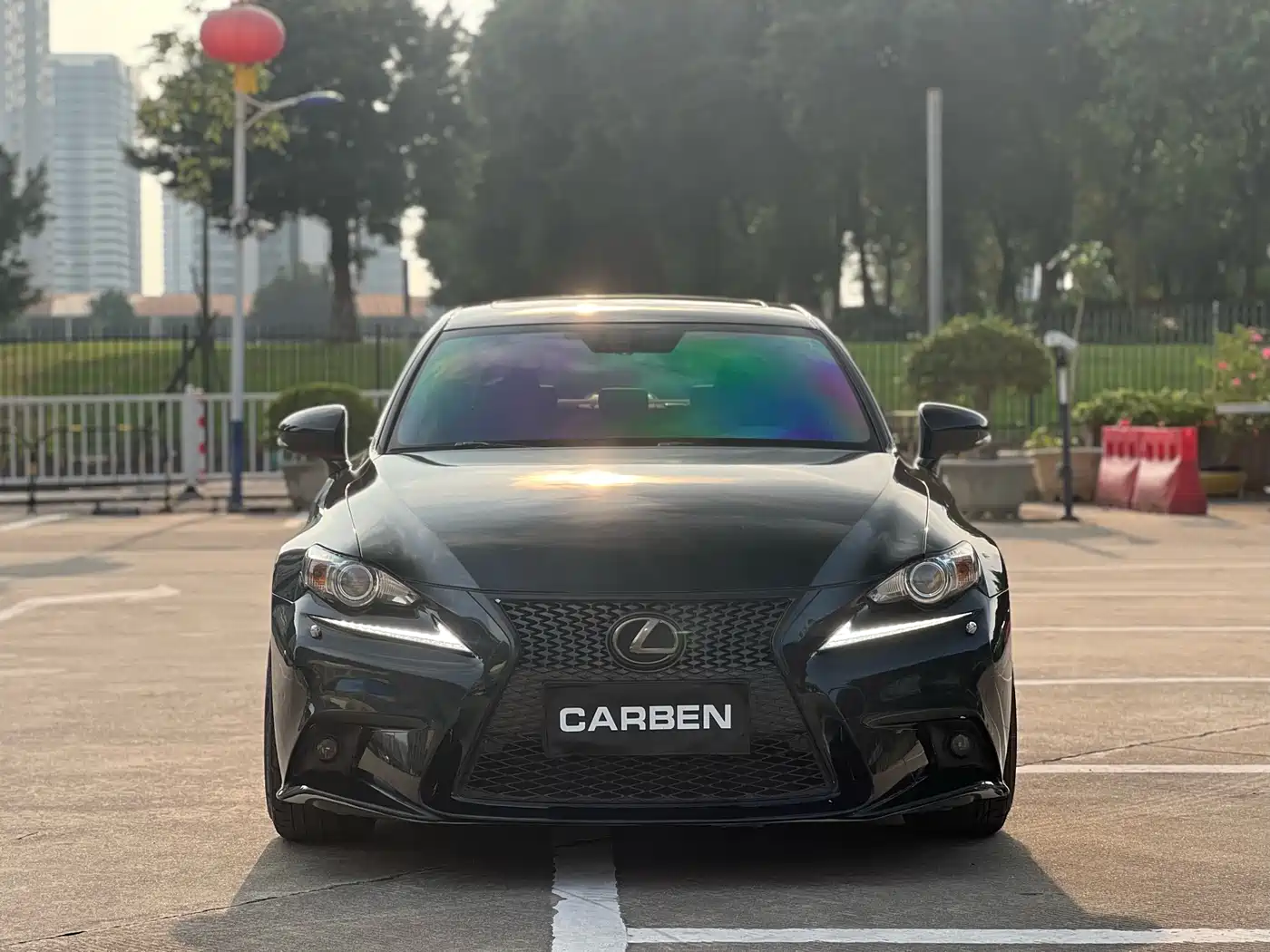Lexus IS 2015 200t F SPORT фото 4