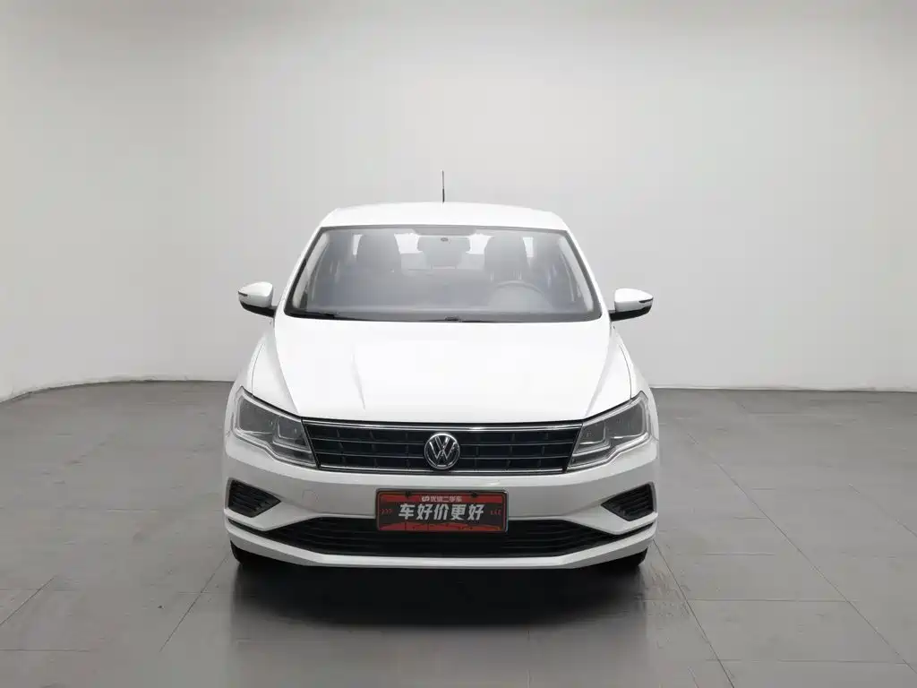 Photo 3 - Volkswagen Jetta
