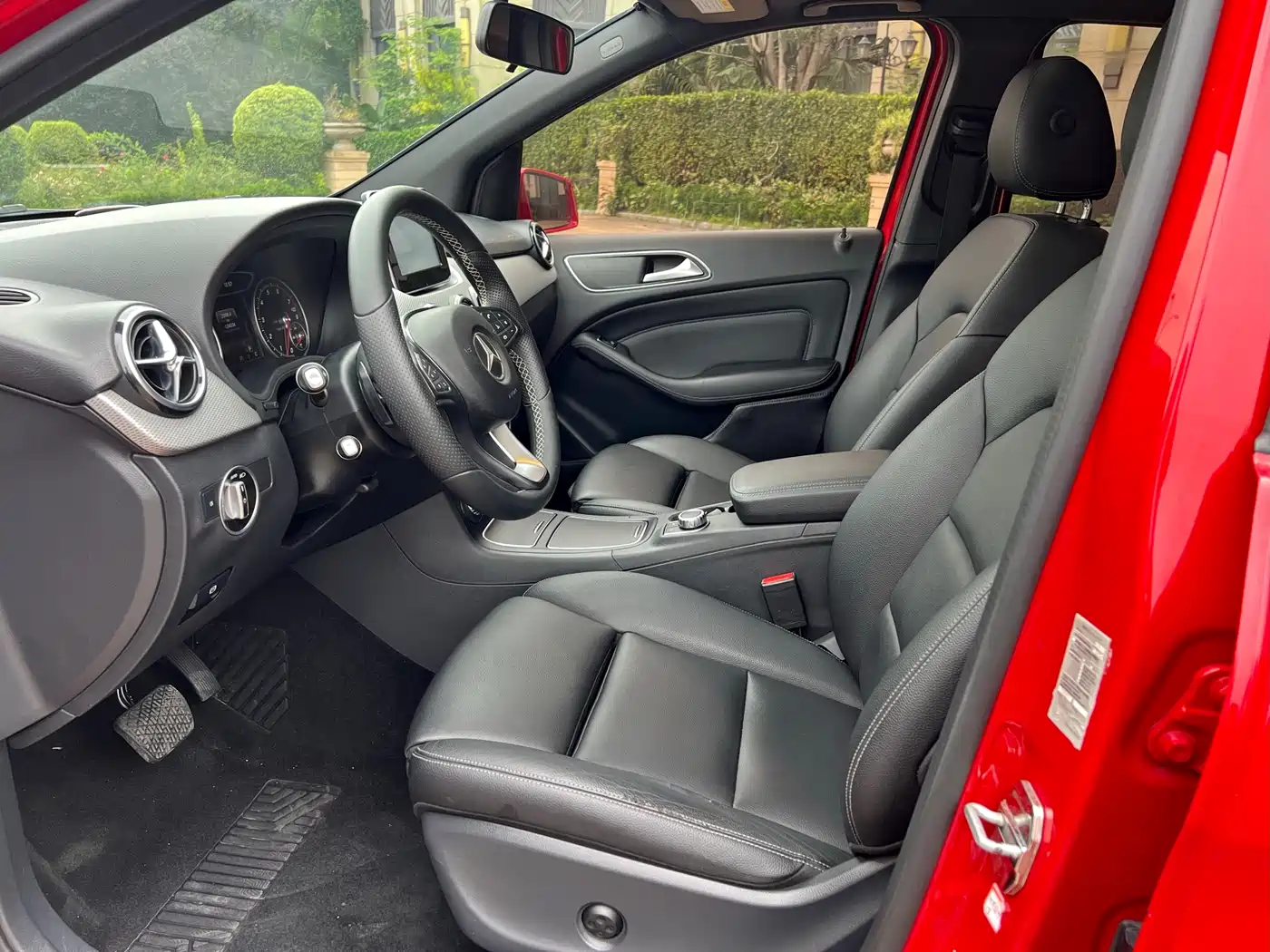 Mercedes-Benz B-Class 2015 B 200 Style фото 8