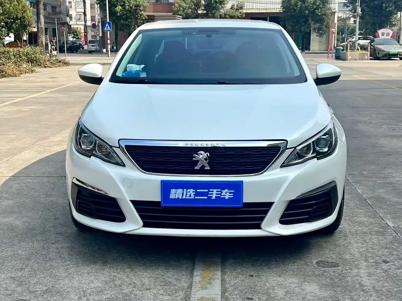 Peugeot 308 2017 2016 1.6L Automatic Fashion