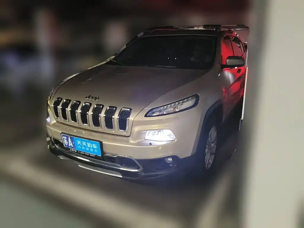 Jeep Cherokee (Import) 2014 2014 2.4L Elite