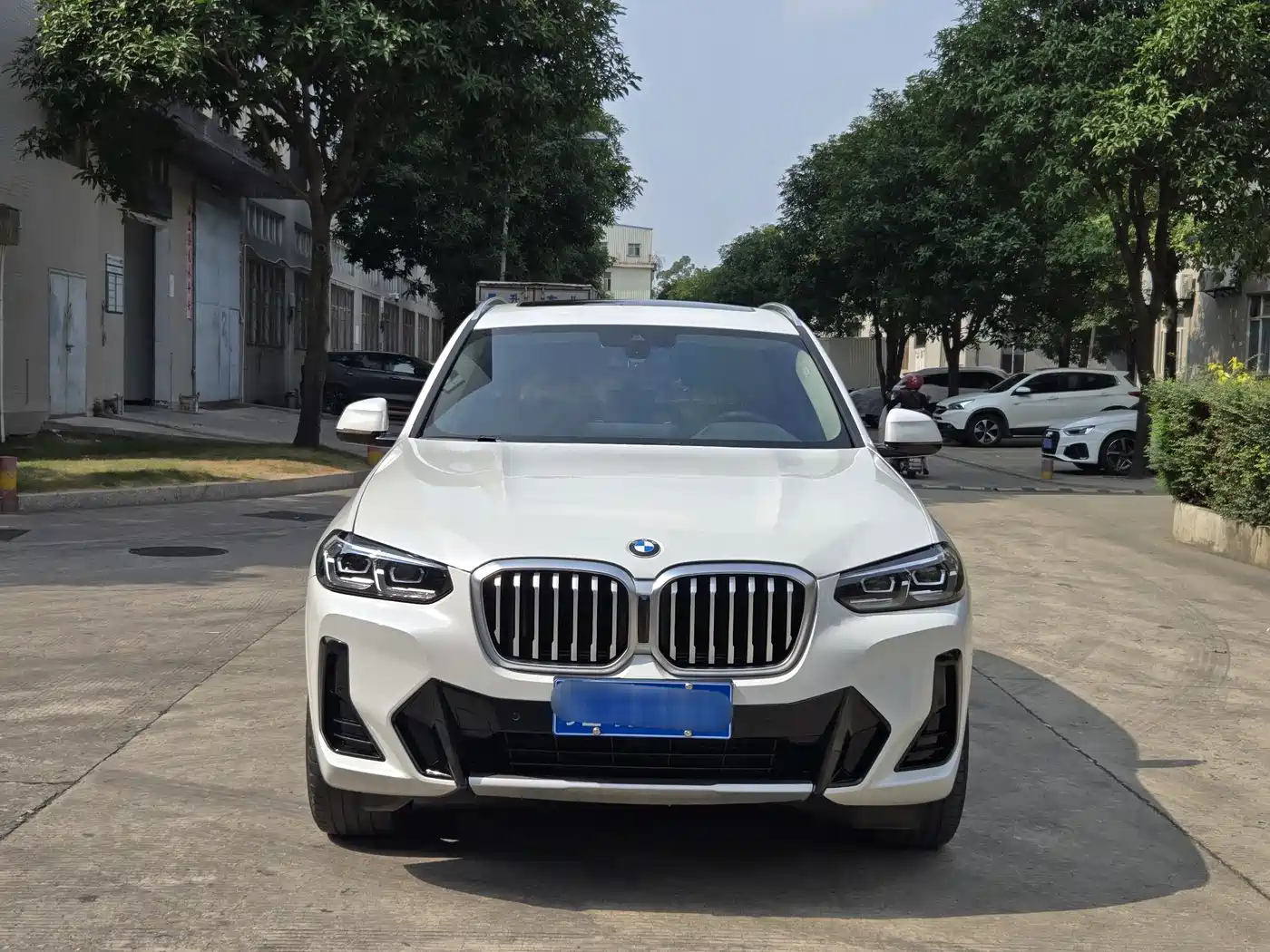 Фото 2 - BMW X3