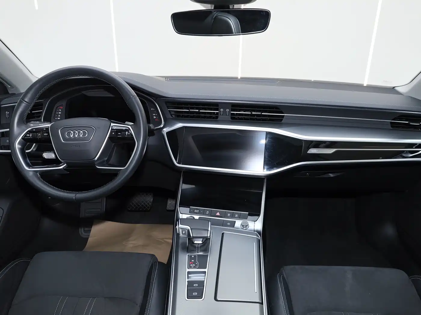 Audi A7L 2024 45TFSI S-line Dream Edition Crystal Package фото 18