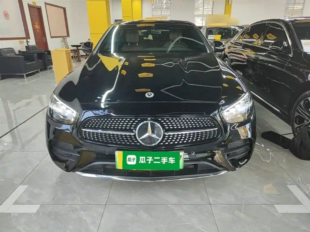 Mercedes-Benz E-Class New Energy 2023 E 350 e L Plug-in Hybrid Sport Sedan фото 3