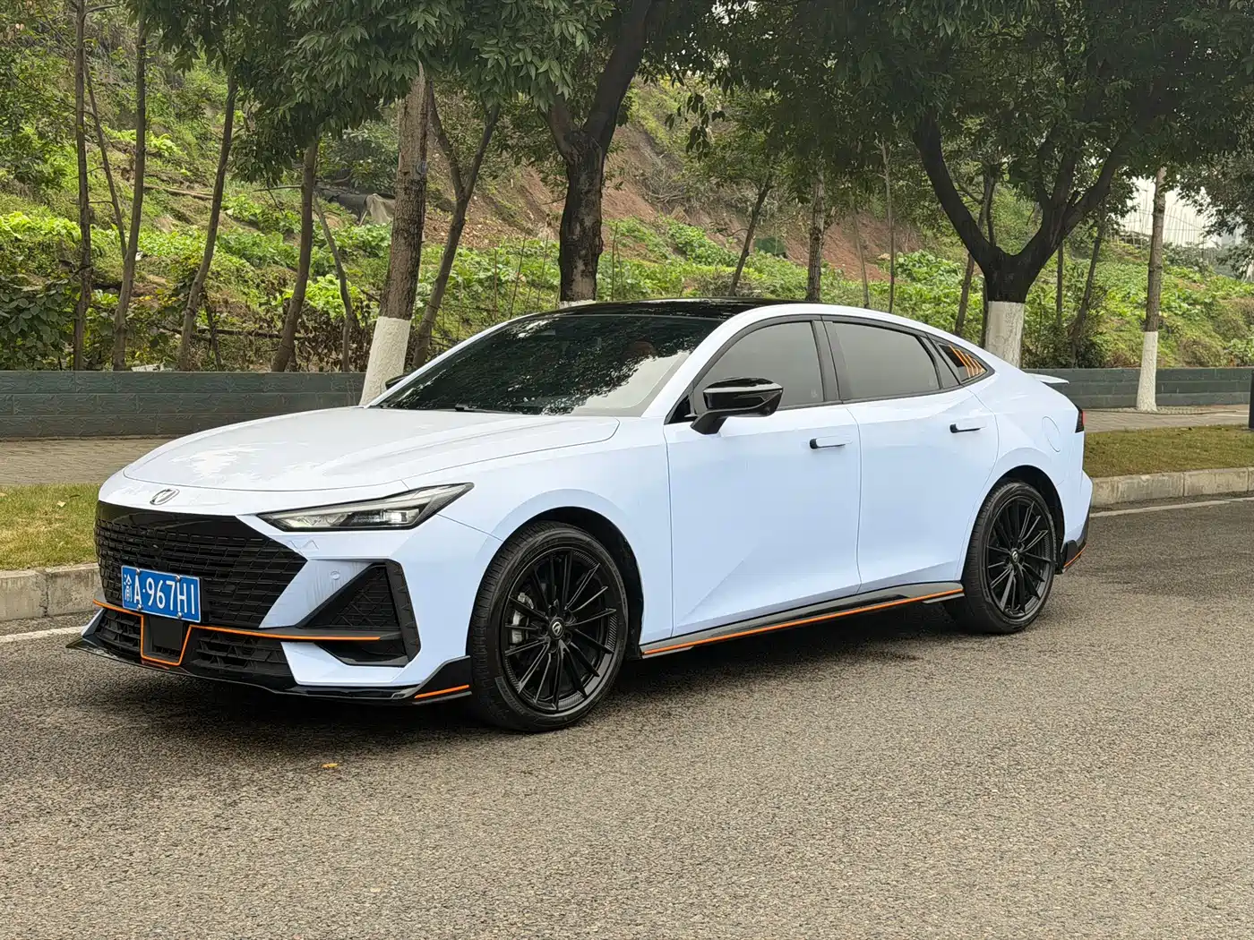 CHANGAN UNI-V