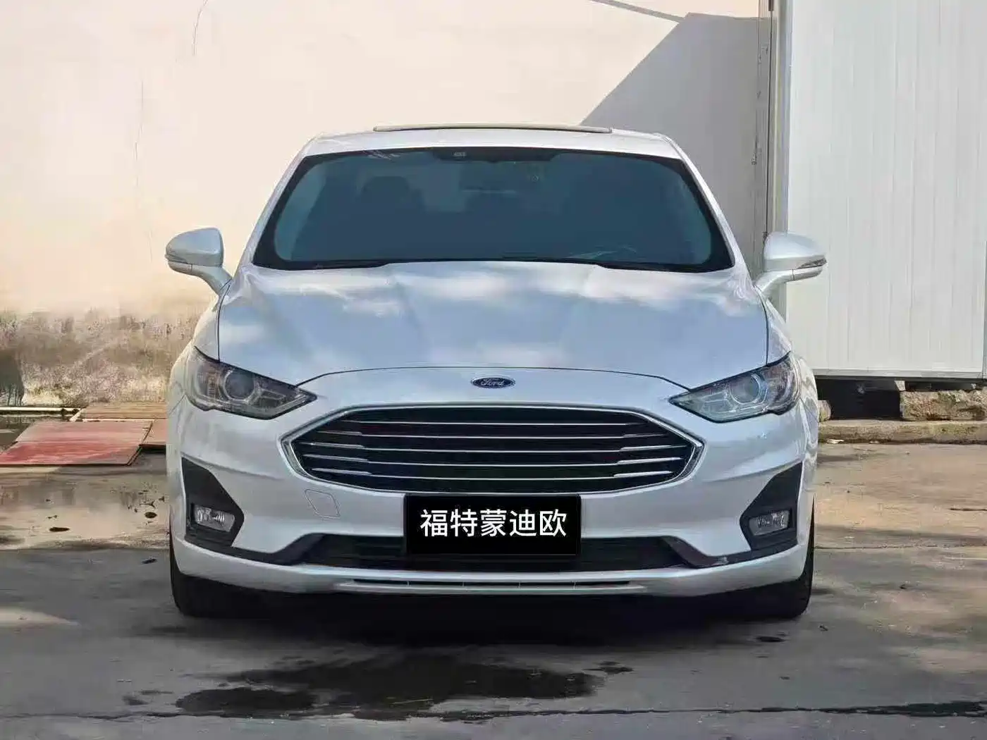 FORD MONDEO