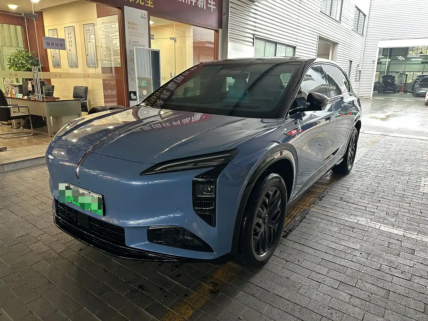 2025 Hongqi Tian Gong 08