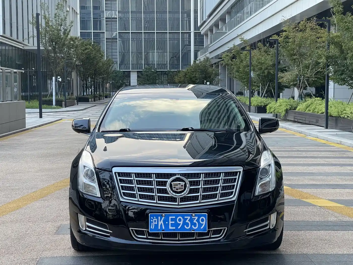 Photo 2 - Cadillac XTS