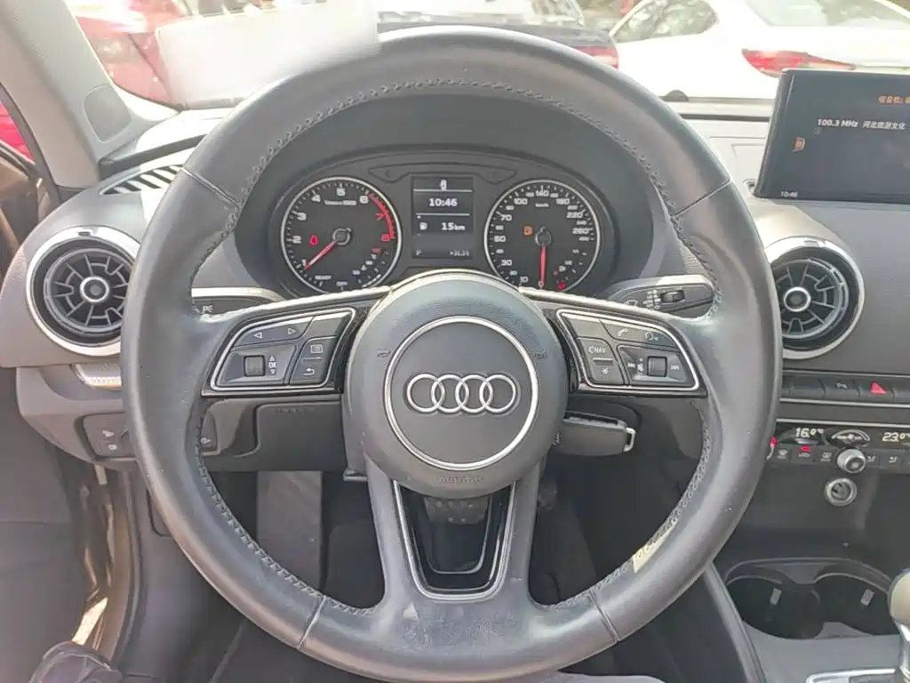 Фото 11 - Audi A3